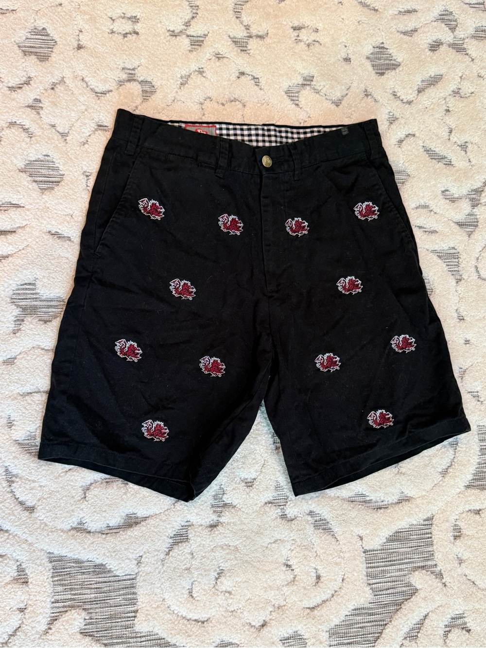 Pennington & Bailes Black Embroidered USC Carolina Gamecocks Men’s Shorts 32